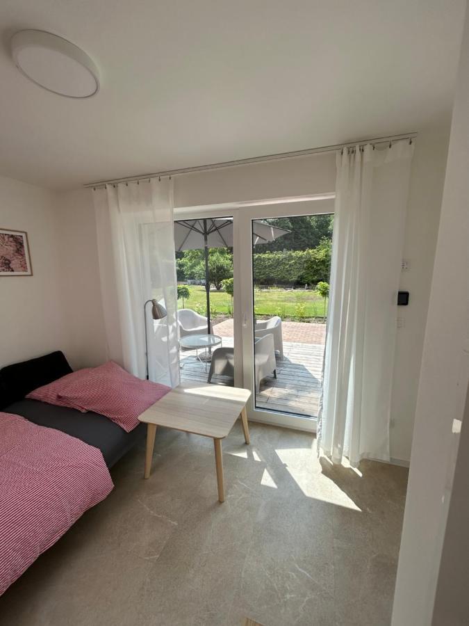 Red Travel Apartment Dvůr Králové nad Labem Εξωτερικό φωτογραφία